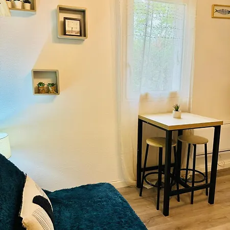 Les Pieds Dans L'eau Apartment La Seyne-sur-Mer